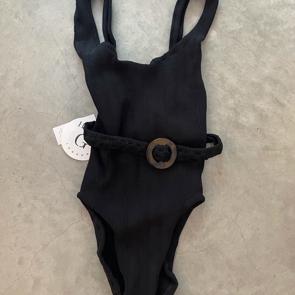Hunza G Solitaire rib black belted one piece. One size.